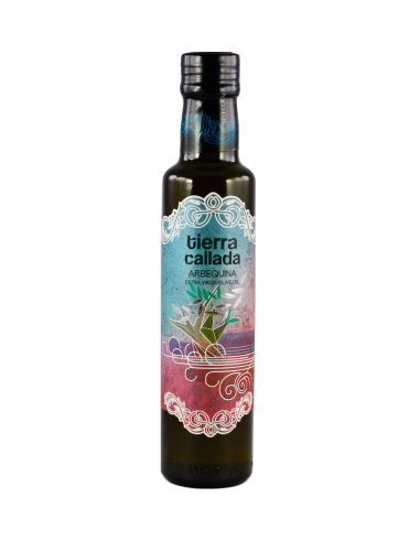 Bottle of Tierra Callada gourmet olive oil